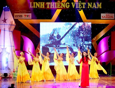 Chương trình giao lưu nghệ thuật “Linh thiêng Việt Nam” - ảnh 1